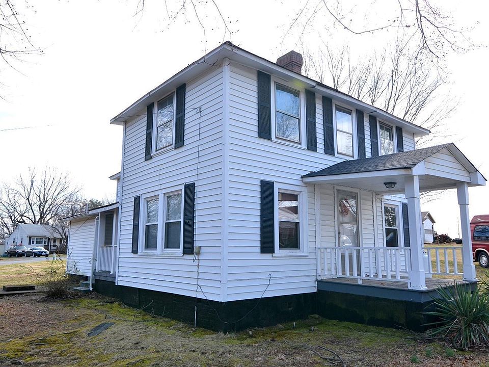 1st image of 605 Payne St