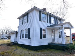 605 Payne St, Gretna, VA 24557