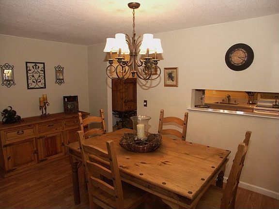 3rd image of 4016 Farm Hill Blvd APT 102