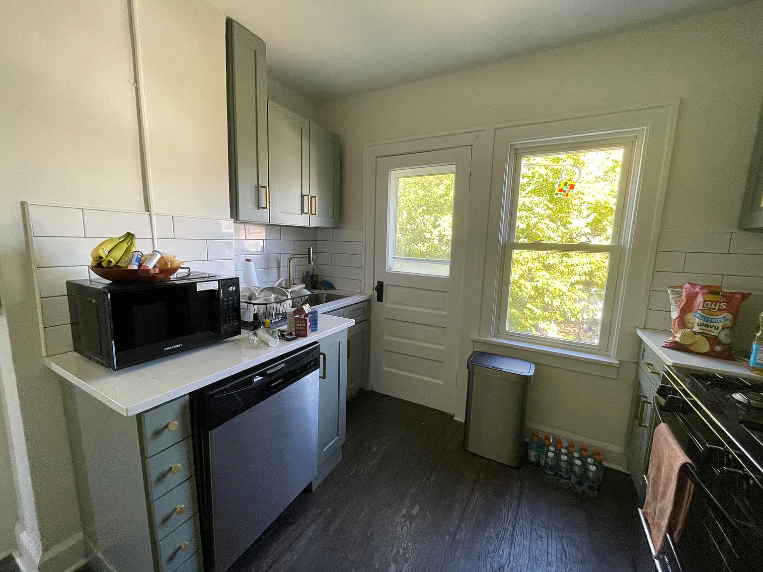 3 bed, $1,395 — Photo 3