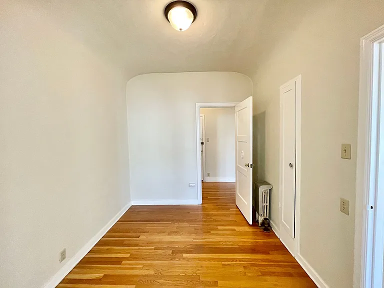 3255 Broderick St #7 — Photo 17