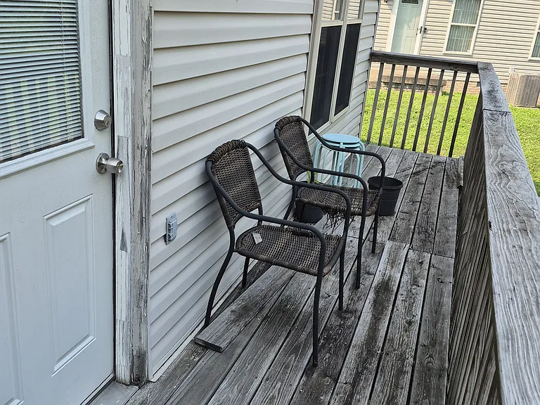 634 Sherard Cir — Photo 7
