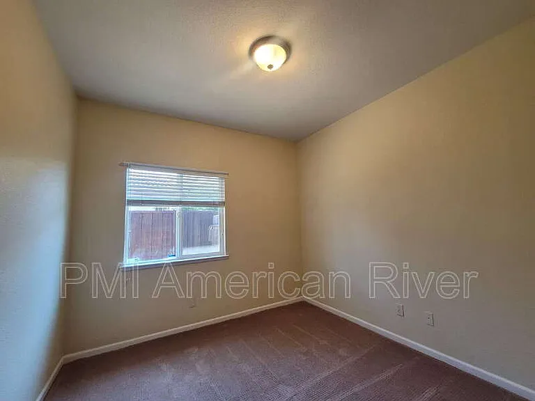 10920 Bellone Way — Photo 8