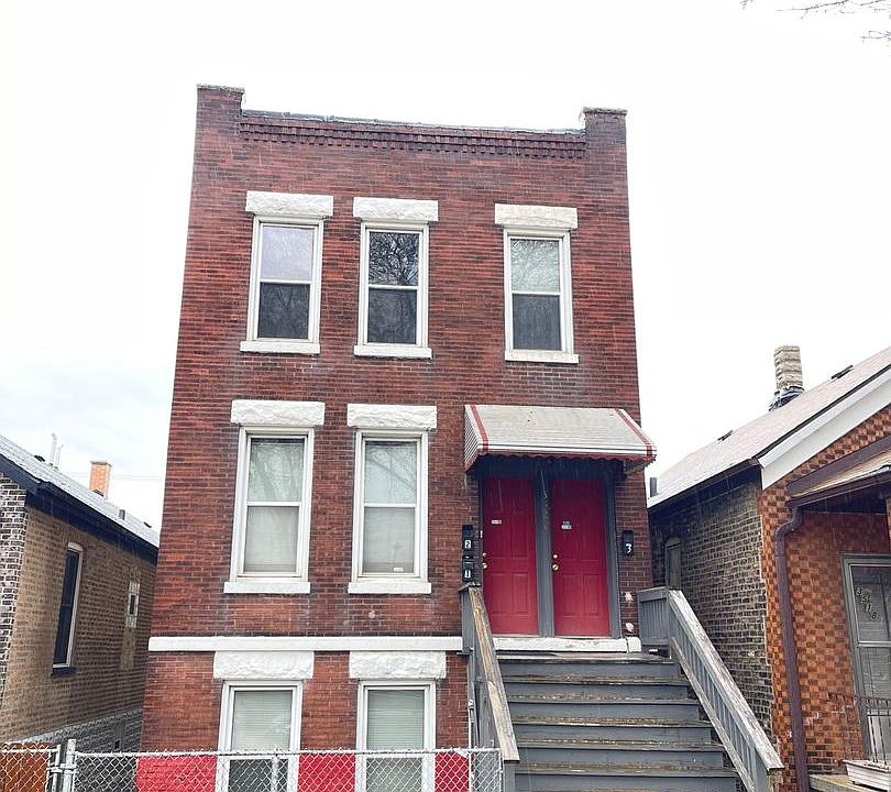1st image of 3520 S Emerald Ave