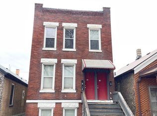 3520 S Emerald Ave, Chicago, IL 60609