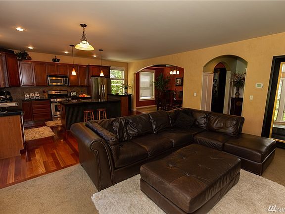 5th image of 8509 153rd St E