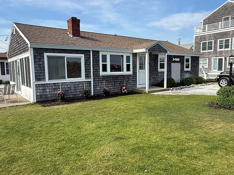 21 Old Mouth Rd — Photo 1