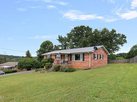 4th image of 167 Hartman Dr
