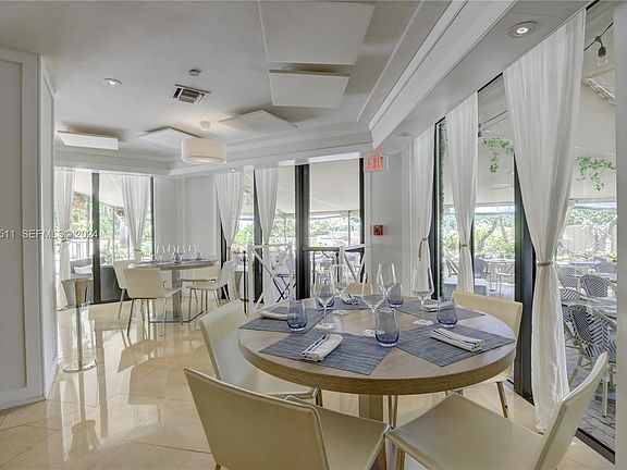 5th image of 1121 Crandon Blvd APT D1201