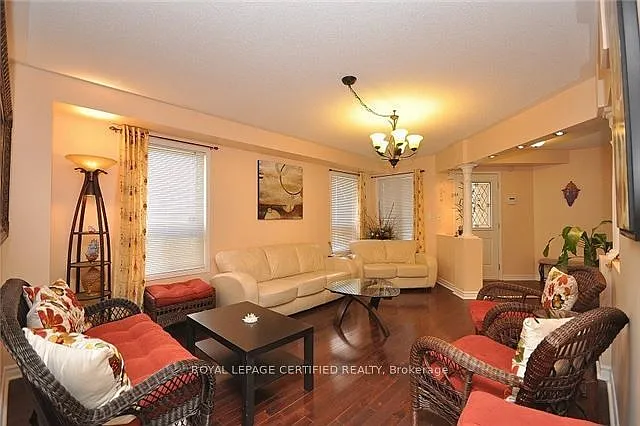 426 Orange Walk Cres — Photo 7