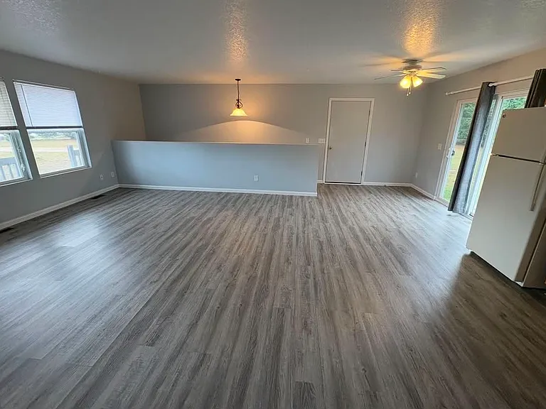 8394 King Arthurs Ct — Photo 4