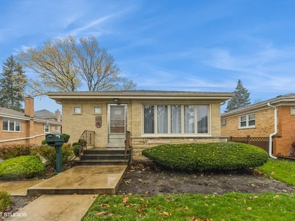 (undisclosed Address), Niles, IL 60714