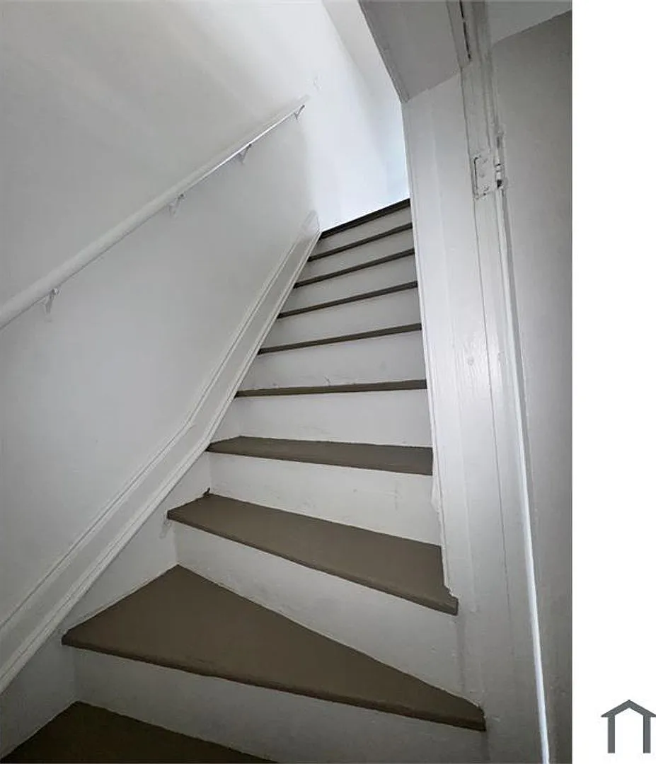 4 Bedroom Single Family House 409 E Chestnut St in Coatesville, PA 19320 — Photo 3