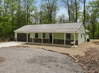114 Wood St, New Castle, PA 16102