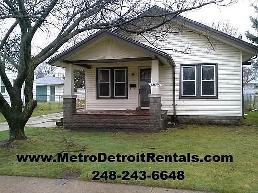 22095_Linwood__1_medium