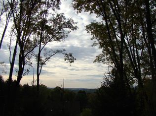 92 Cregar Rd, High Bridge, NJ 08829