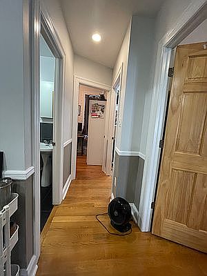 4th image of 128 Thompson St APT 17
