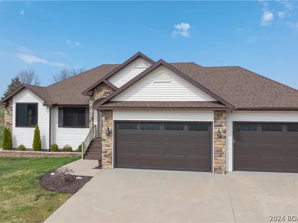 198 Myetta Dr, Camdenton, MO 65020