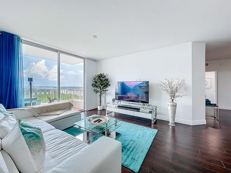 700 E Boynton Beach Blvd #1408 — Photo 16