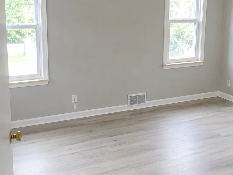 20159 Meyers Rd — Photo 3
