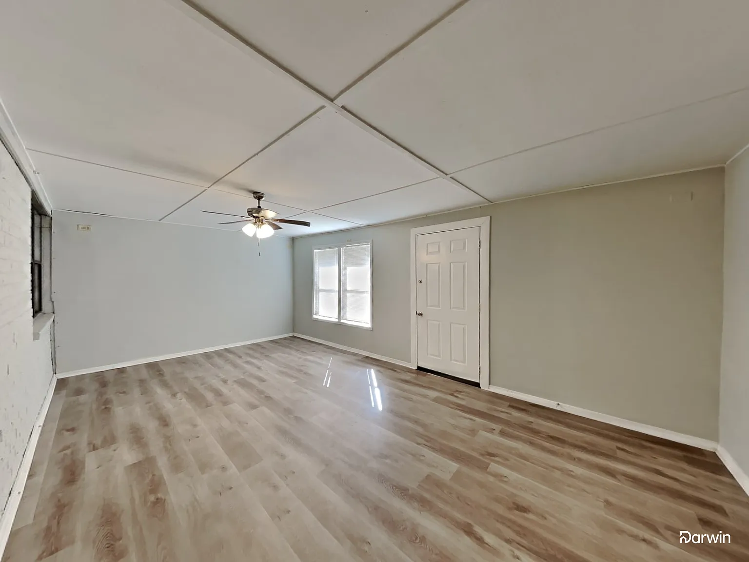 3 bed, 2.0 bath, 1229 sqft, $1,360 — Photo 4