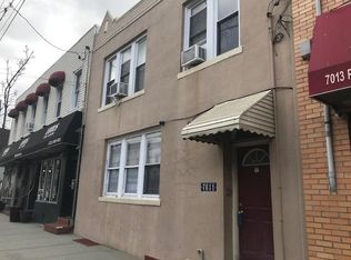 7011 Park Ave #2R, West New York, NJ 07093