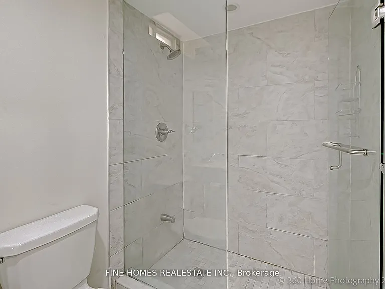 132 Purcell Cres #LOWER — Photo 9