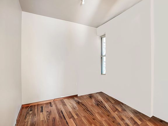 5th image of 104 Bedford St #5D