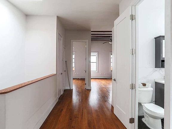4th image of 350 Broadway #3K