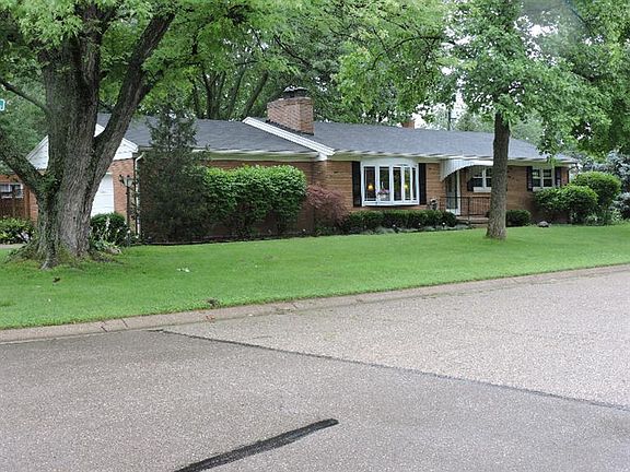 2nd image of 4603 Stratford Dr
