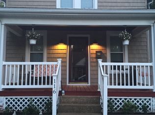 116 S Elm St, Washington, IL 61571