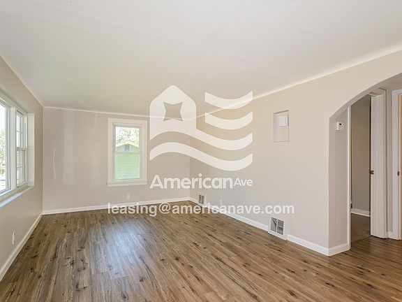 1234399_004_living_room_13853976.jpg