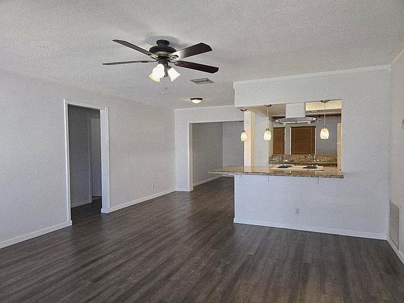 5th image of 5713 NW 65th Ter