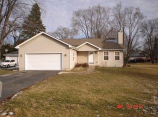 1608 Knoll Ave, McHenry, IL 60050