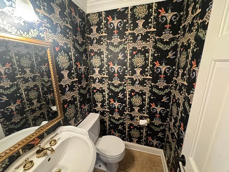 483 Cambridge Way — Photo 9