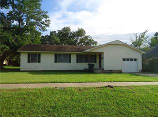 506 E Park St, Tecumseh, OK 74873