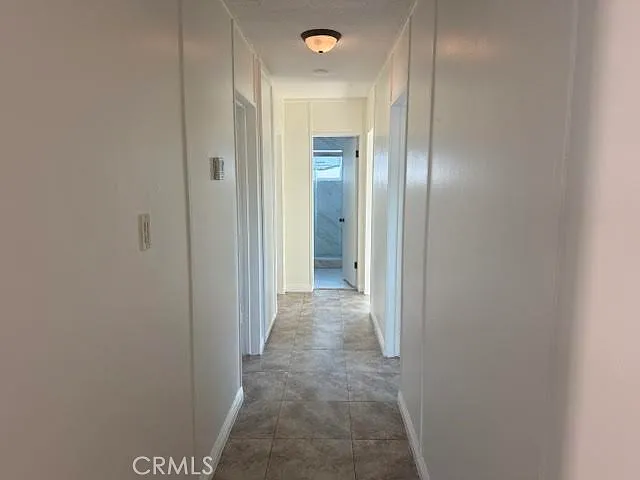 2563 W Crescent Ave — Photo 5