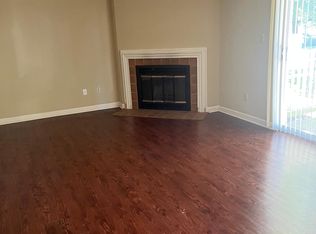 1624 High School Dr, Saint Louis, MO