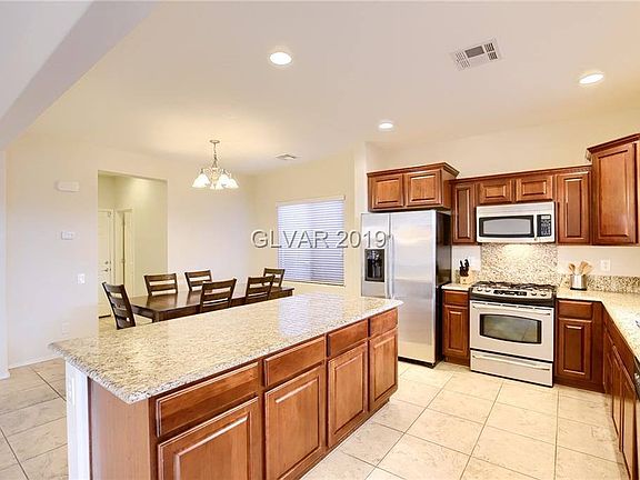 4th image of 10726 La Florentina Ave