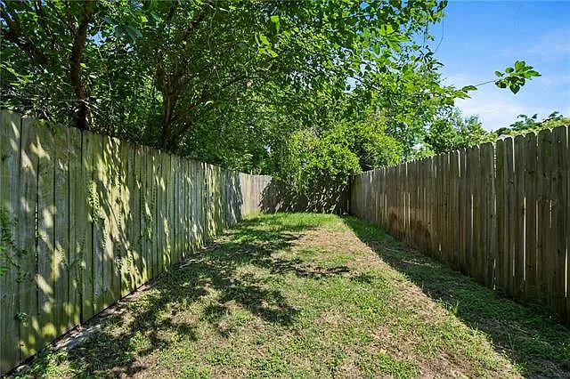 2227 Reverend John Raphael Junior Way — Photo 15