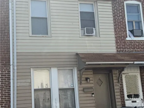 132 N College St, Allentown, PA 18102