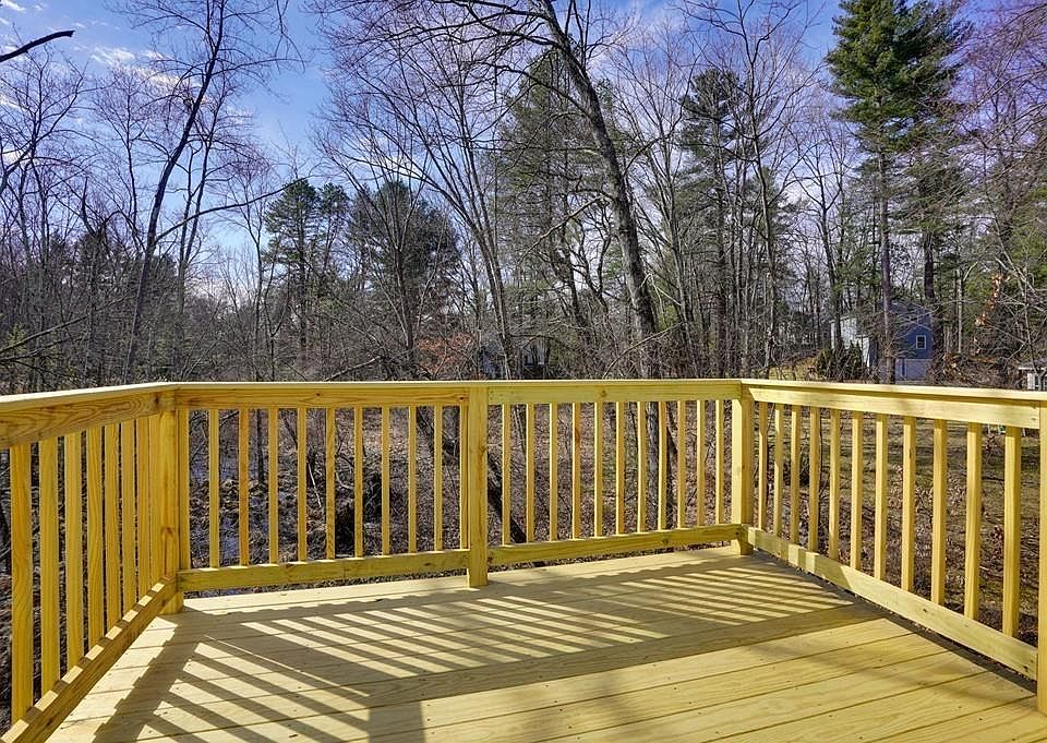 2nd image of 7 Arborwood Rd