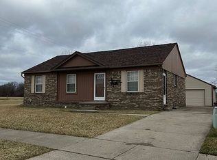 501 Starlight Dr, Pontiac, MI 48340