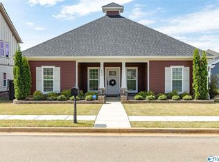 6412 Midtowne Ln NW, Huntsville, AL 35806