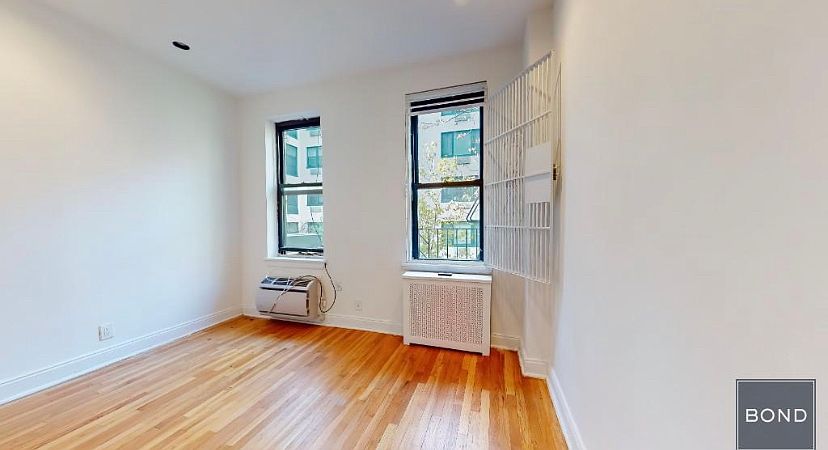 2nd image of 1441 York Ave #2R