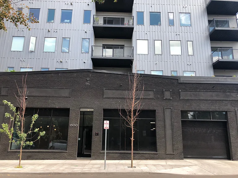 1300 N Ogden St #202 — Photo 16