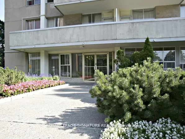 525 Eglinton Ave E, Toronto, ON