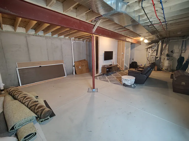 201 W Jamison Ct — Photo 33