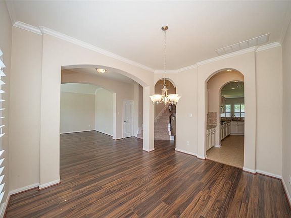 4th image of 6133 Aspen Pass Dr