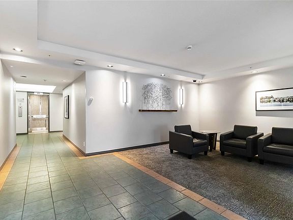 5th image of 1010 View St #407